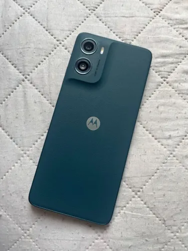 Moto g06