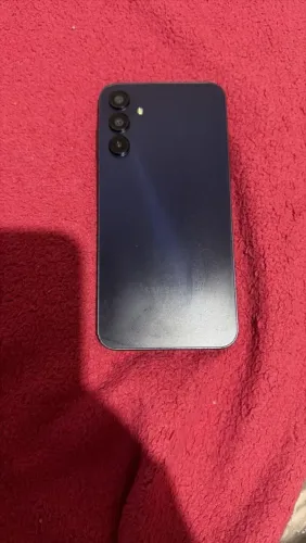 Vendo celular Samsung A15 em perfeito estado.