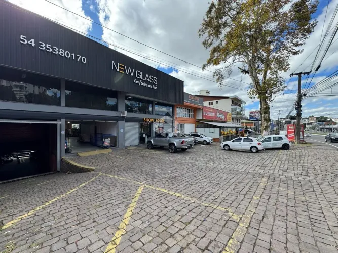 Pavilhão à venda no bairro De Lazzer, Caxias do Sul/RS