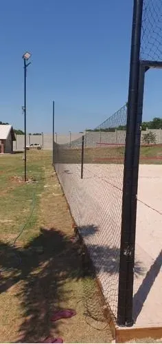 Cerca para cada de tênis ?