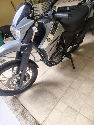 Vendo xt660r meiota