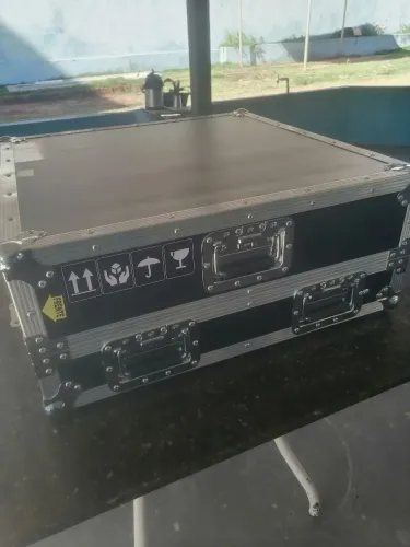 CASE SOB MEDIDA 