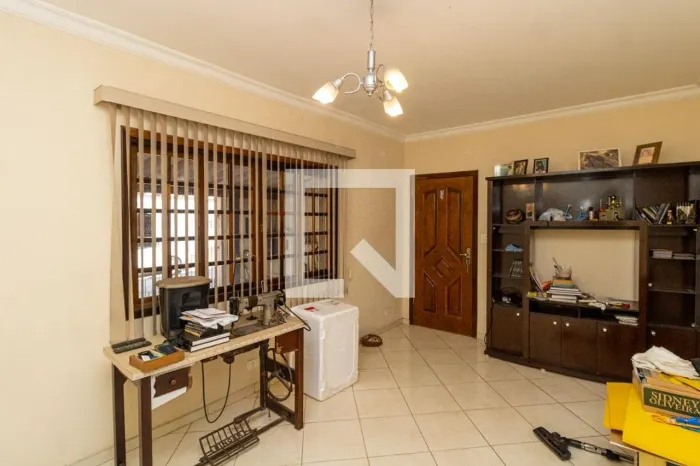 Casa à Venda - Vila Irmaos Arnoni, 4 Quartos, 140 m2