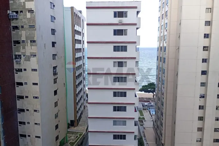 Exclusividade em Boa Viagem: 4 Quartos, 250m² e 3 Vagas de Garagem