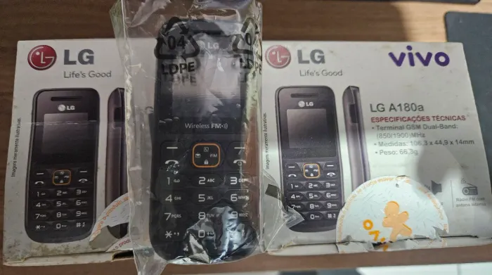 Lote de Telefones LG A180