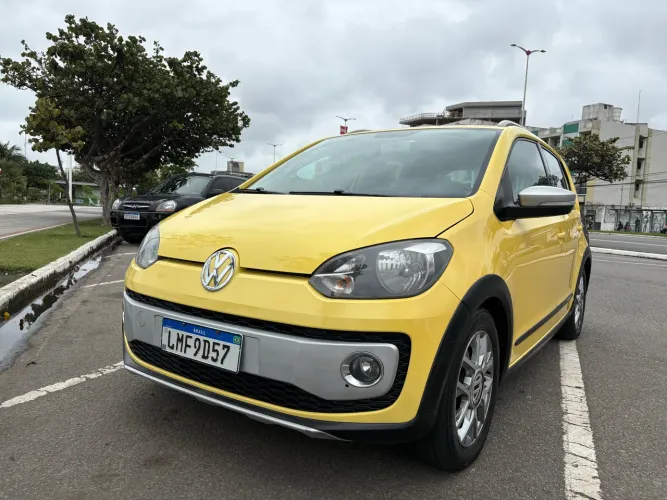 Volkswagen Up! Cross 1.0 T. Flex 12V 5P 2016