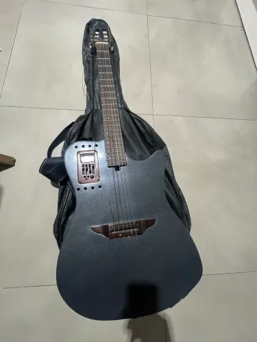 Violão tipo Marques feito a mão