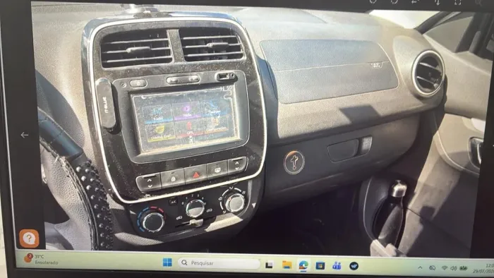 Renault Kwid Intense 1.0 Flex 12V 5P Mec. 2019