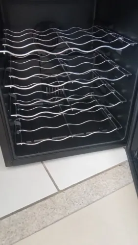 Vendo adega de vinho 16 garrafa Philco 