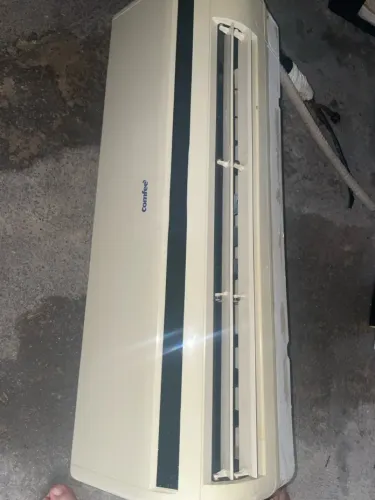 Evaporadora  Comfee,  9000 BTUs