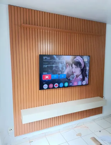 Painel ripado para tv levi