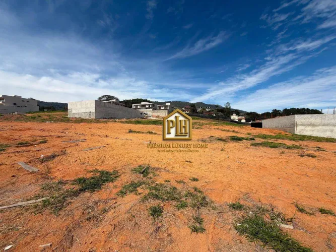 Terreno Plano à Venda no Condomínio Ecoville Atibaia/SP