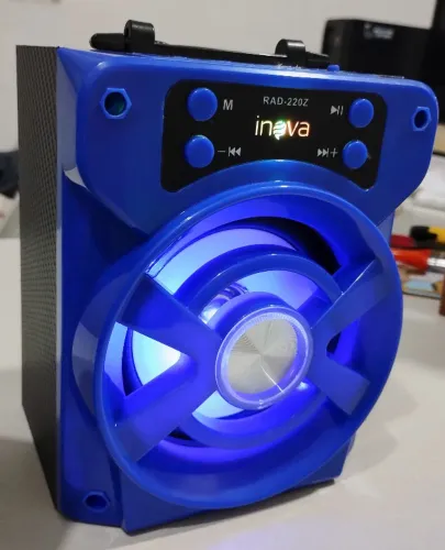 Caixinha de som portátil INOVA modelo RAD-220Z