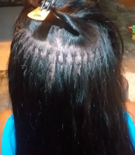 Manutenção de mega hair + selagem 150 reais