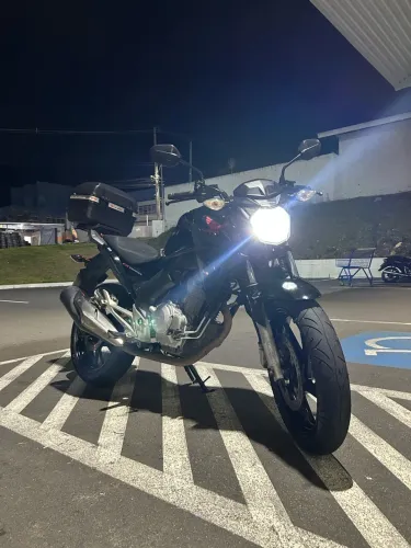 Vendo Honda CB Twister 250F