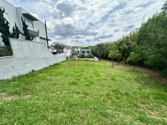 TERRENO À VENDA NO CONDOMÍNIO RESERVA DA SERRA EM JUNDIAÍ/SP