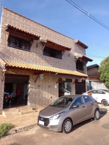 SOBRADO COM SALÃO COMERCIAL - PARQUE JARAGUÁ