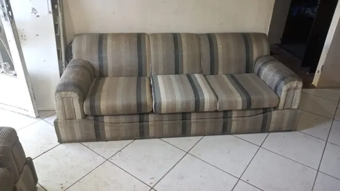 Sofá 2 e 3 lugares
