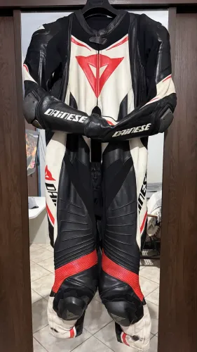 Dainese laguna seca D1 52