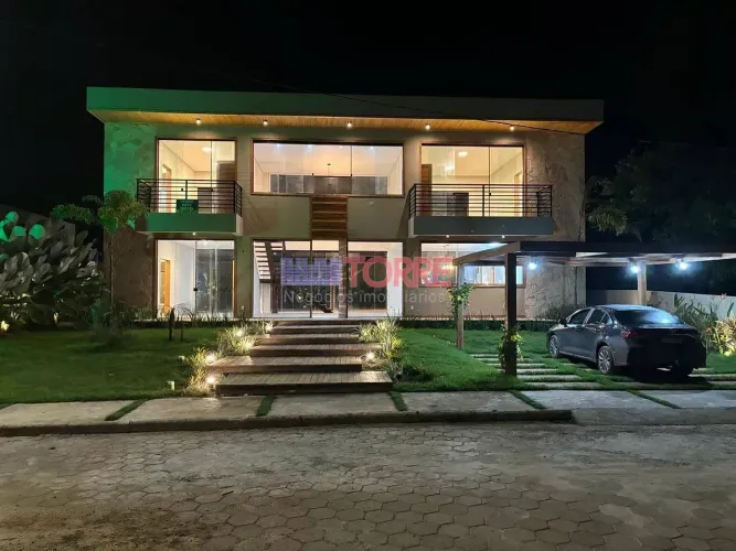 Casa de alto padrão à venda, em Itacaré, BA