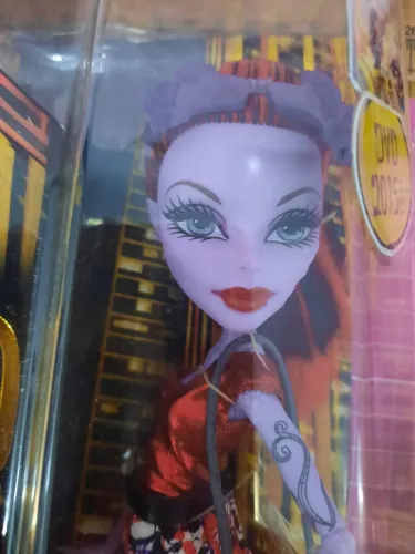 MONSTER HIGH OPERETTA