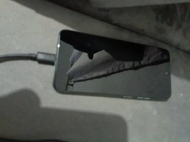 Vendo um smartphone Motorola g24 excelente
