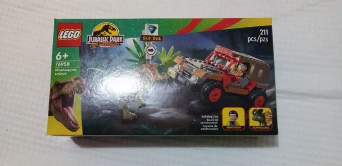 LEGO Jurassic Park Emboscada do Dilofossauro (76958) - Novo na caixa