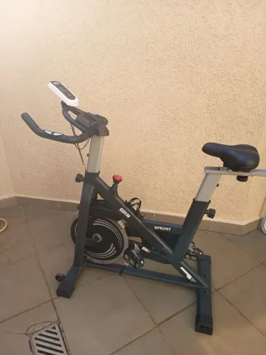 Bicicleta ergométrica 13kg semi nova, Barato!!!