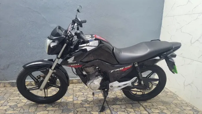 CG 160 Fan 2018 Flex 68.000km Licenciada até 2027 Conservada R$13.900,00 Aceito Troca