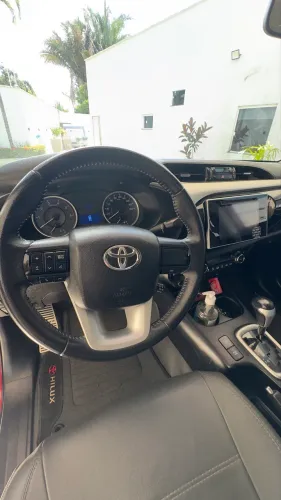 Toyota Hilux CD SR 4X4 2.8 TDI Diesel Aut. 2019