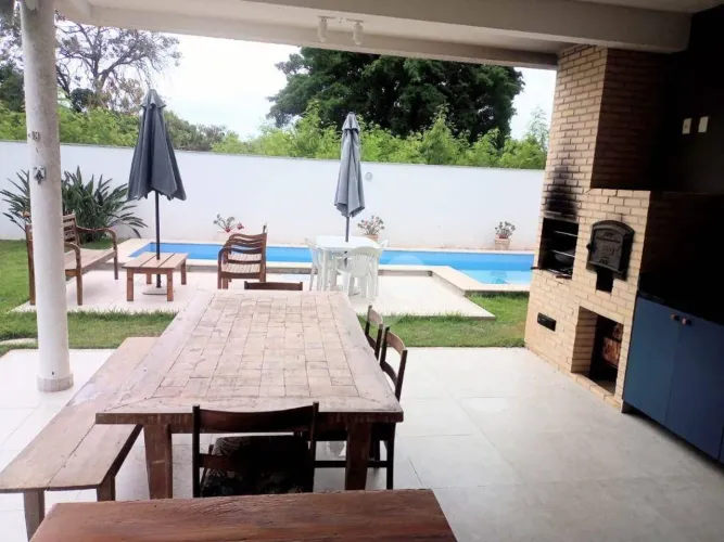 Casa 4 quartos 3 suítes alto padrão - Venda - R$ 900.000,00 - Pedra de Guaratiba