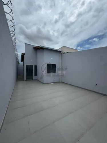 Casa à Venda no Bairro Interlagos Com Registro Grátis