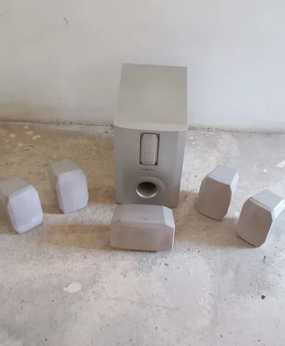 Caixas para home theater 