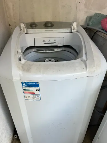 2 máquinas de lavar roupa Samsung e colomarq 