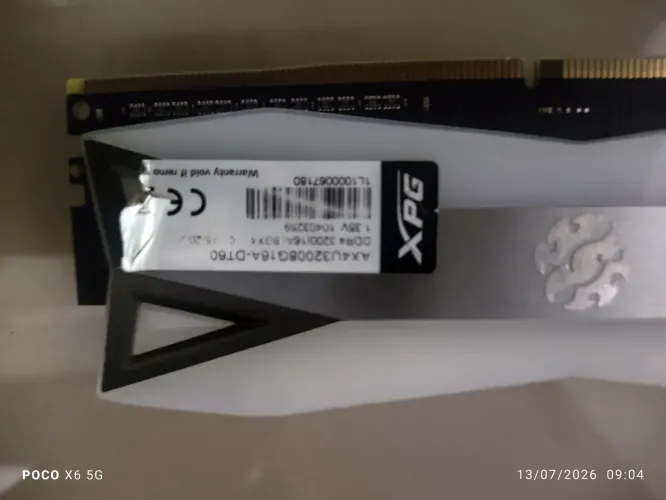 Memória dd4 8gb com RGB