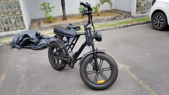 Bike elétrica 1000w,6 meses de uso , 600km rodados. Marca E-TITAN nota fiscal