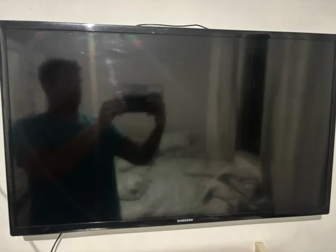 Vende-se Tv Samsung 32 polegadas
