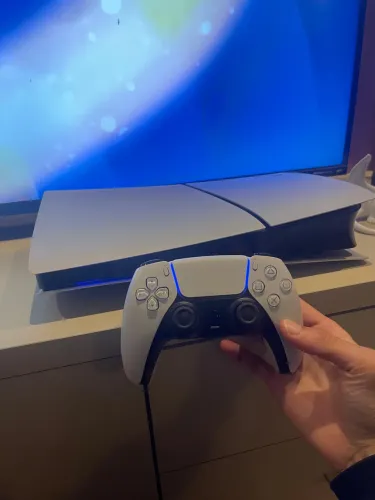 Ps5 slim 1TB novo