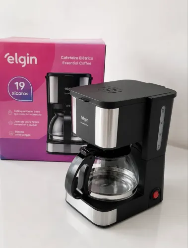 Cafeteira Elgin ? Nova e Lacrada