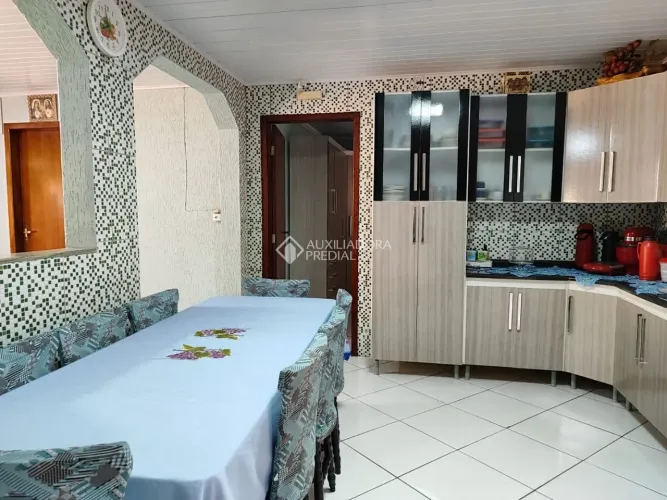 Casa com 2 dormitórios à venda, 110 m² por R$ 398.900,00 - Santo Antônio - São José dos Pi