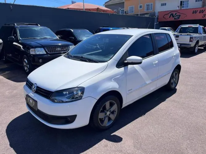 Volkswagen Fox Prime/higli. 1.6 Total Flex 8V 5P 2013