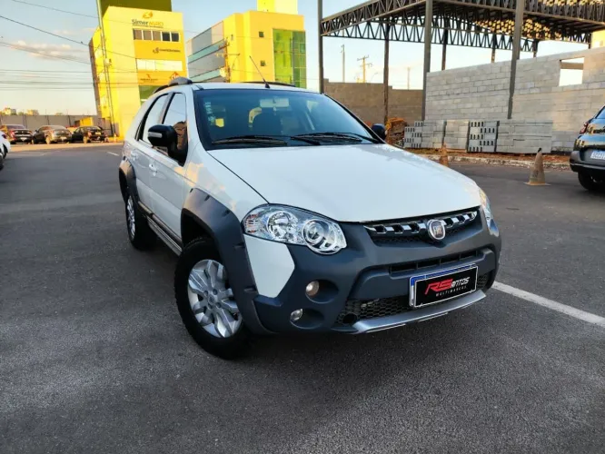 Fiat Palio Week. Adv/adv Tryon 1.8 MPI Flex 2014