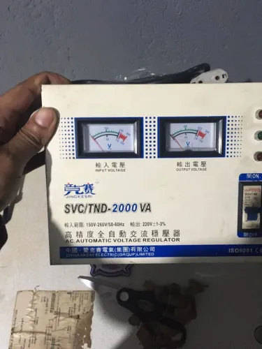 Estabilizador De Voltagem Aut-2kva-1 modelo SVC/TND-2000VA
