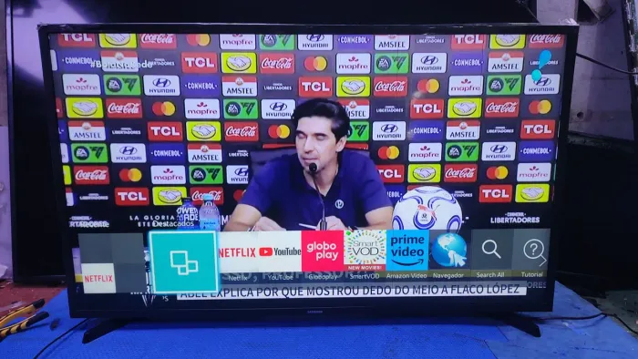 Vendo uma tv de 32 Smart