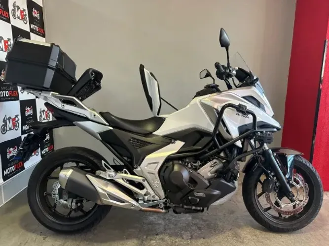 NC 750 DCT 2022 - UNICO DONO