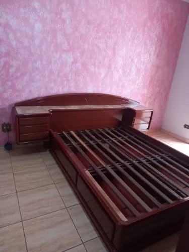 Vendo dormitório casal
