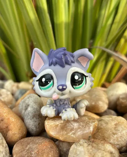 Littlest Pet Shop Husky