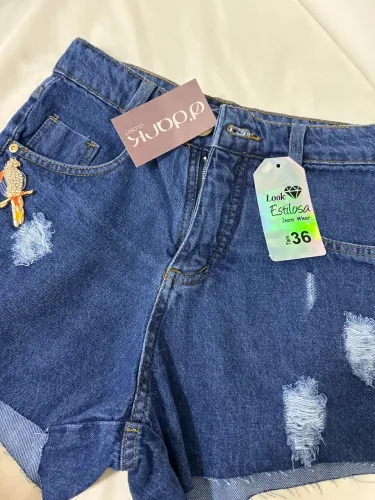 Short jeans escuro número 36