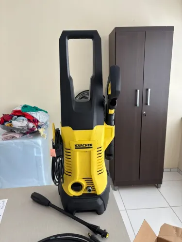 Lavadora de alta pressao Karcher