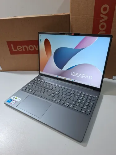 Notebook Novo Lenovo Slim 3 Core 3 100U 8gb DDR5 Ssd 256gb Tela Full HD 